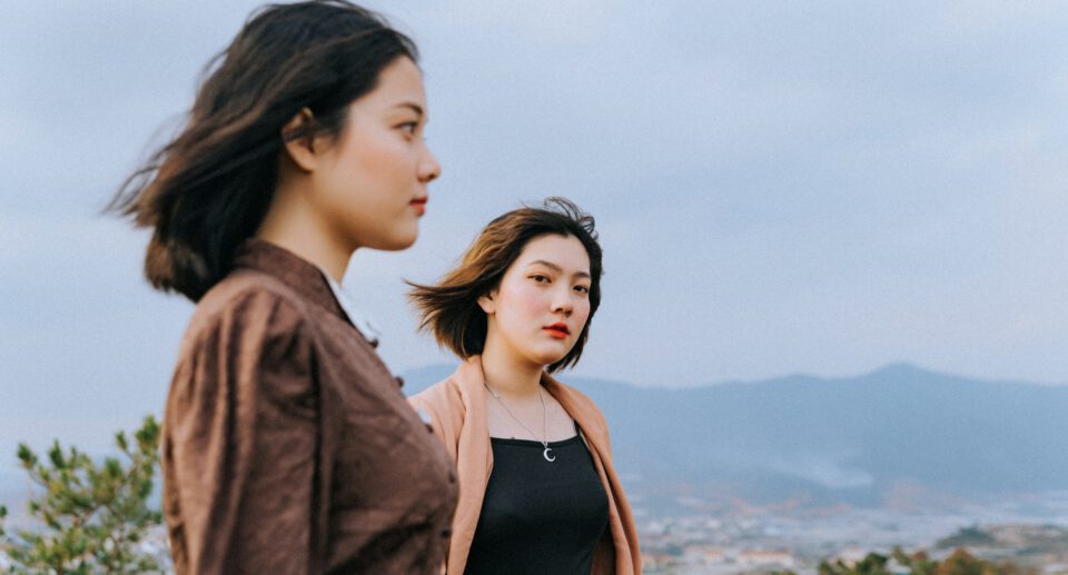 Two girls show their outfit ideas