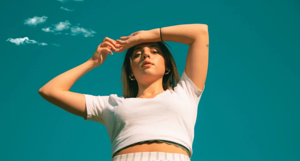 A Girl show her outfit Ideas